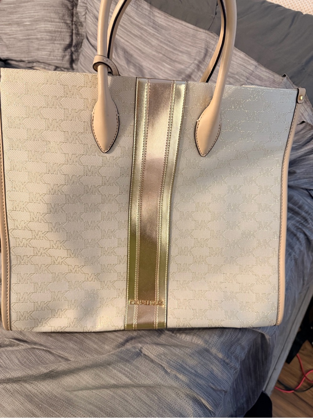 Michael Kors Cream Tote with Gold Center Stripe